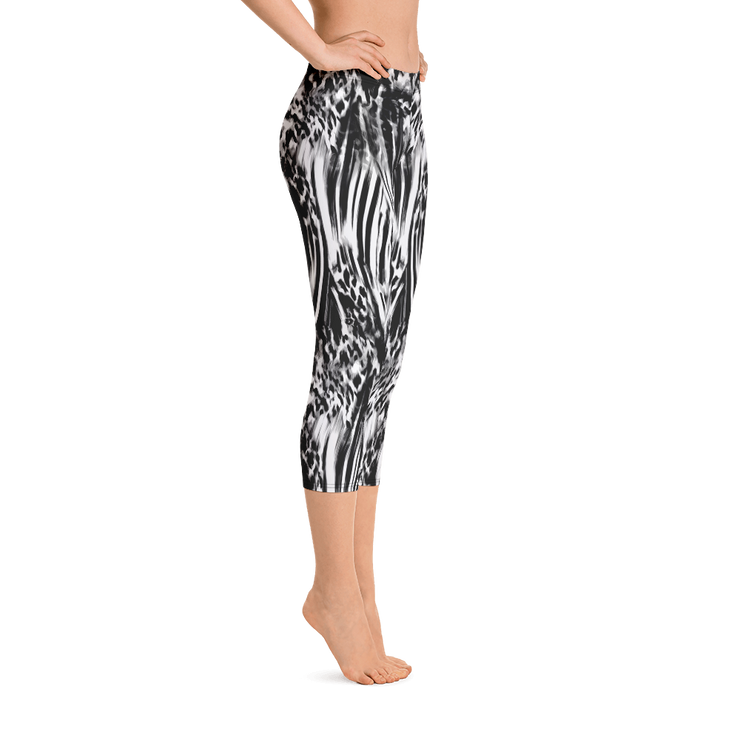 Fused Black & White Capri Leggings