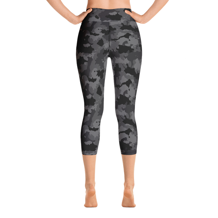 Black Camo Capri Yoga Pants