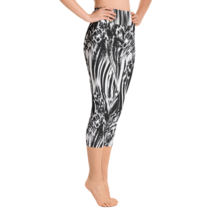 Fused Black & White Capri Yoga Pants