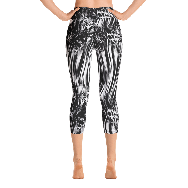 Fused Black & White Capri Yoga Pants